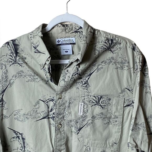 Columbia Men’s Sz Lrg Beige Swordfish Short Sleeve Button Up Shirt - Picture 2 of 4